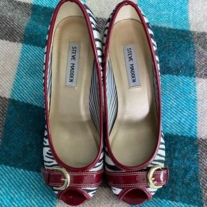 Steve Madden - open toe zebra print heels